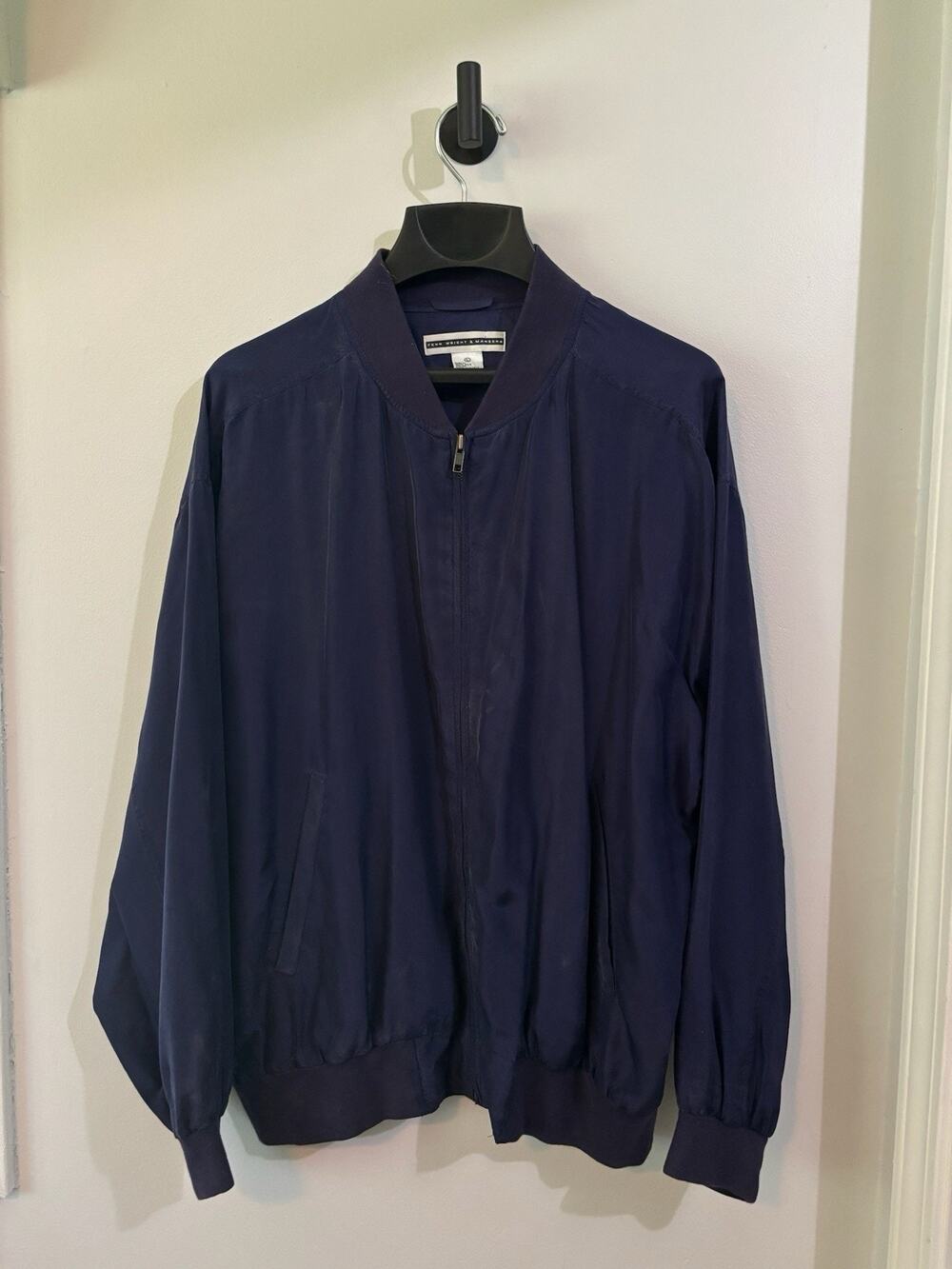 VTG Men's Navy 100% Silk Bomber Jacket Roomy Soft Sleek Luxury Old Money Sz L